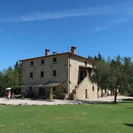Le Terre Di Caprano Hotel Città di Castello Kültér fotó