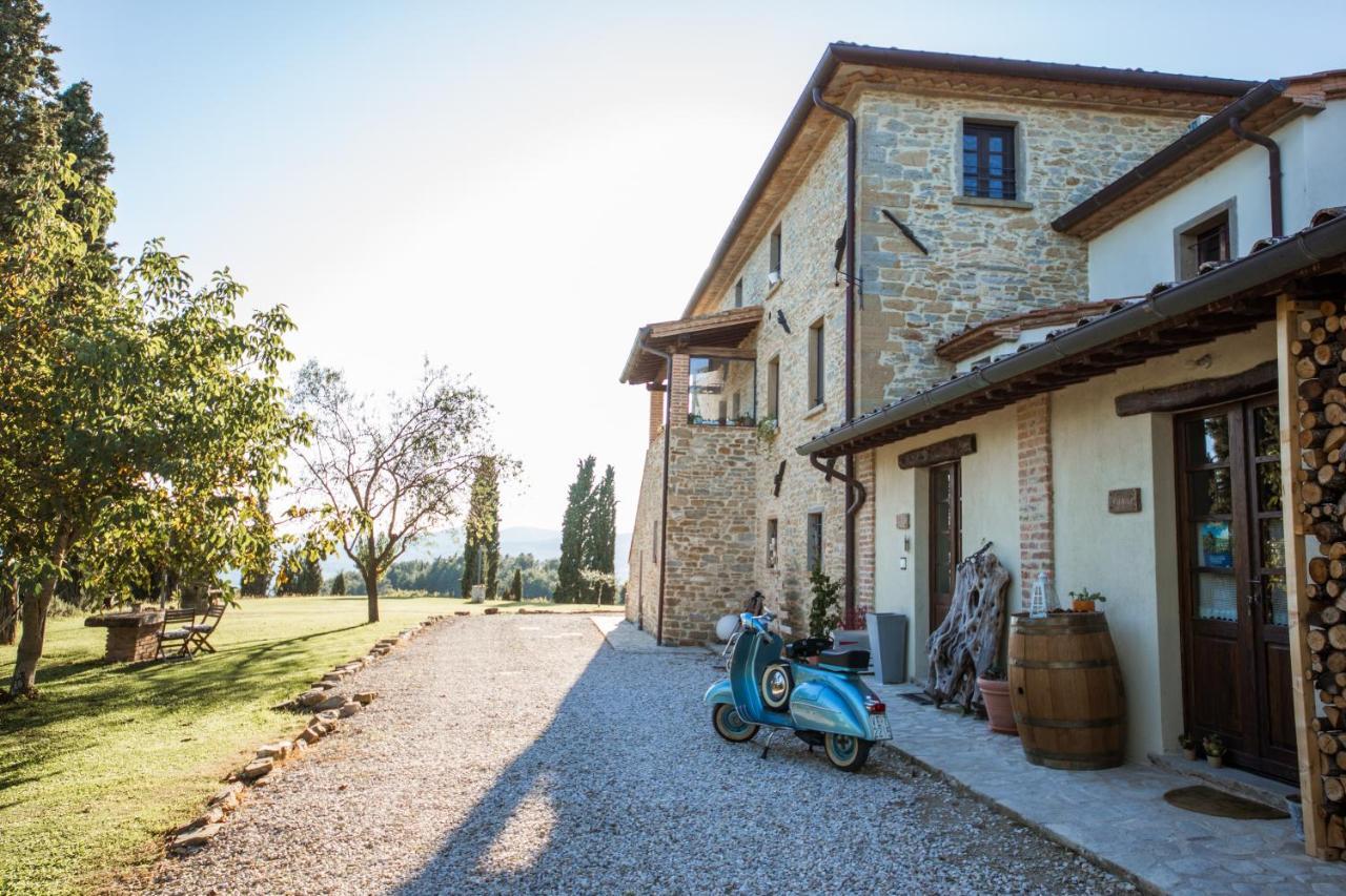 Le Terre Di Caprano Hotel Città di Castello Kültér fotó